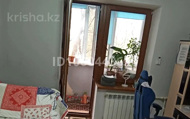 4-бөлмелі пәтер · 78 м² · 2/5 қабат, проспект Абая — Пересечение улицы Ташкентской, возле супермаркета "Фиркаан"., бағасы: 29 млн ₸ в Таразе — фото 2