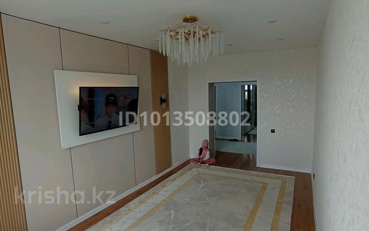 3-комнатная квартира · 75 м² · 7/9 этаж, Бокенбай Батыра 133Н за 25 млн ₸ в Актобе, квартал Авиатор-2 — фото 2
