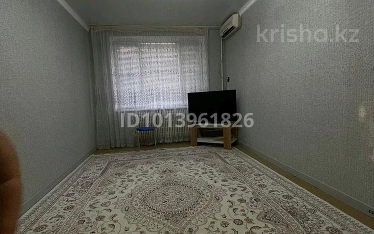 1-бөлмелі пәтер · 30 м² · 1/5 қабат, 11-ш/а. 3 — Сдам 1-комнатную квартиру.Уютная однокомнатная квартира в отличной локации — всего 5 минут пешком до торгового дома «Сая Парк» и 5 минут до моря.Рядом находятся магазины, кафе, остановки общественного транспорта и всё необходимое для комфортного проживания.По всем вопросам обращайтесь в личные сообщения или по телефону., бағасы: 10 000 ₸ в Актау, 11-й мкр — фото 2