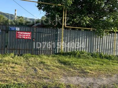 Отдельный дом · 3 комнаты · 51 м² · 12 сот., Қонаев 22 — Көшеге тиіп тұр за 12 млн ₸ в Текели