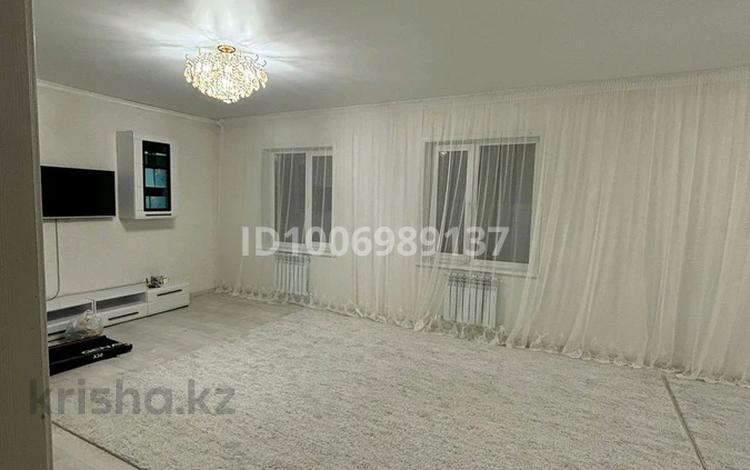 Отдельный дом · 6 комнат · 200 м² · 10 сот., Мкр. Северный за 60 млн ₸ в  — фото 2
