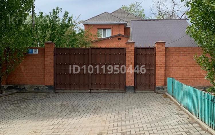 Жеке үй · 7 бөлме · 250 м² · 4.5 жүзд., ул. Махамбета Утемисова 197, бағасы: 75 млн ₸ в Актобе, мкр. Курмыш — фото 2