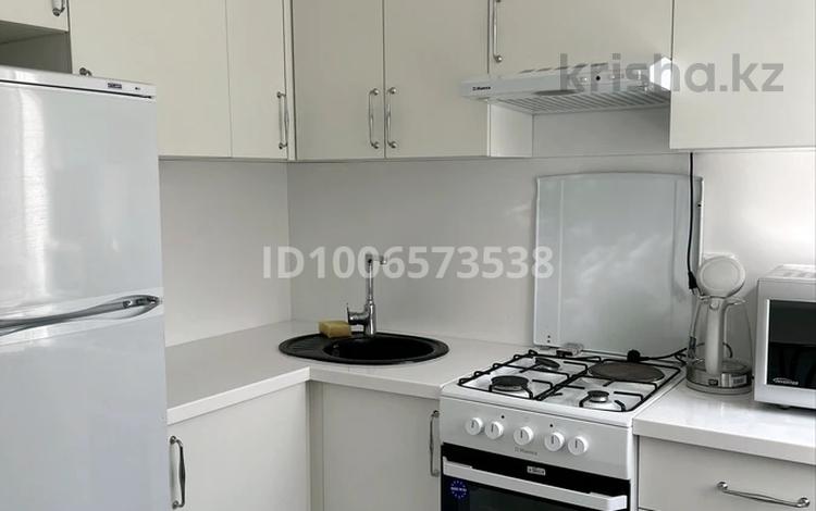 1-комнатная квартира · 54 м² · 3/3 этаж, Пушкина 14 — Абая Ауельбекова за 10 000 ₸ в Кокшетау — фото 2