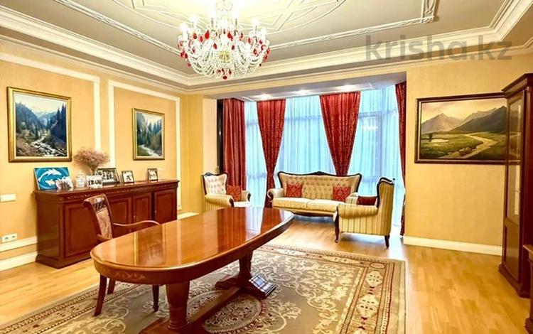 5-бөлмелі пәтер · 225 м² · 2/6 қабат, Рахмадиева 12, бағасы: 219 млн ₸ в Алматы, Бостандыкский р-н — фото 2
