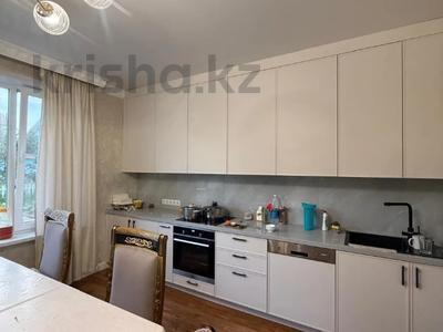 Жеке үй · 4 бөлме · 200 м² · 7 жүзд., Шашкина, бағасы: 215 млн ₸ в Астане, Есильский р-н