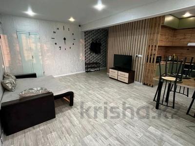 3-бөлмелі пәтер · 48 м² · 5/5 қабат, ул. Казахстан 75, бағасы: 19.5 млн ₸ в Усть-Каменогорске, Ульбинский