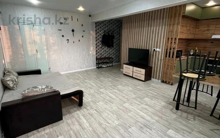 3-бөлмелі пәтер · 48 м² · 5/5 қабат, ул. Казахстан 75, бағасы: 19.5 млн ₸ в Усть-Каменогорске, Ульбинский — фото 2