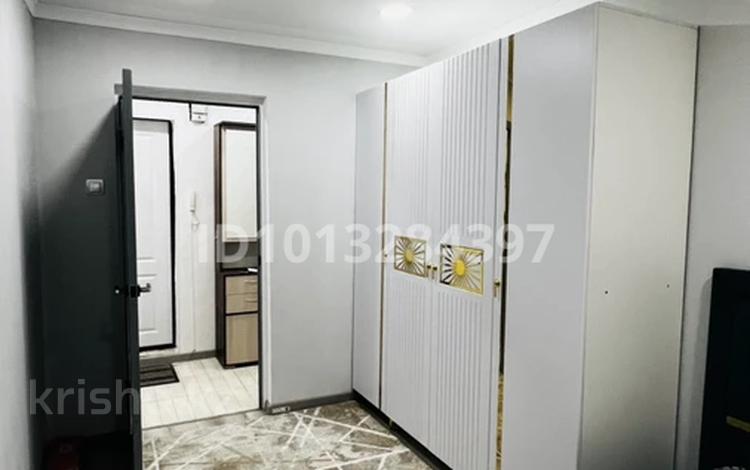 2-бөлмелі пәтер · 48 м² · 2/5 қабат, Есенберлина 21, бағасы: 250 000 ₸ в Жезказгане — фото 2