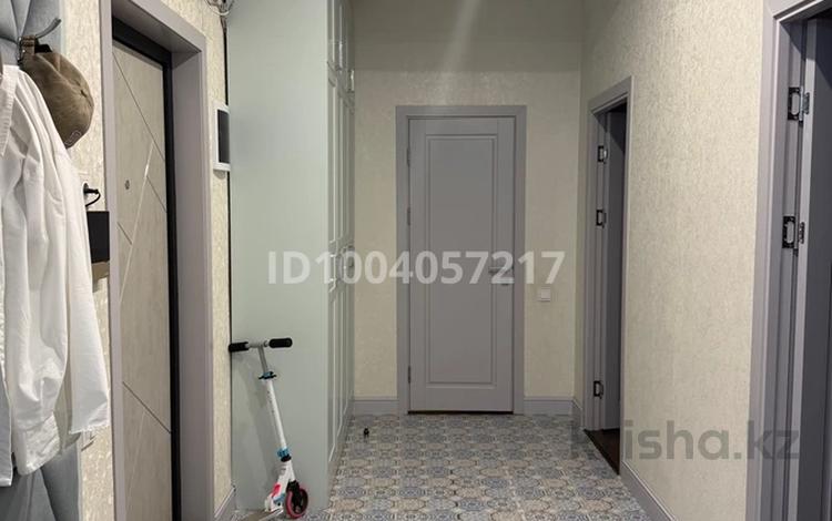 5-бөлмелі пәтер · 138.6 м² · 6/9 қабат, 17-й мкр — Дом находится вдоль большой дороги. Рядом супермаркет “НҰР” и ЖК”Асыл Парк”., бағасы: 58 млн ₸ в Актау — фото 2