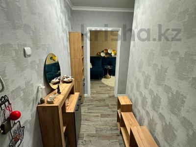 2-бөлмелі пәтер · 43 м² · 4/4 қабат, мкр №10 А, бағасы: 30.5 млн ₸ в Алматы, Ауэзовский р-н