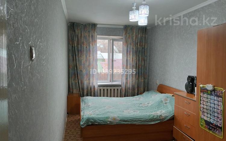 2-бөлмелі пәтер · 46 м² · 2/5 қабат, Гагарина 27 — Возле Береке магазин, бағасы: 16 млн ₸ в Каргалы (п. Фабричный) — фото 2