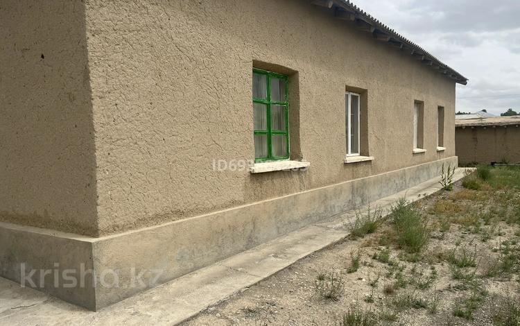 Отдельный дом · 4 комнаты · 150 м² · 45 сот., Шылменбет 41 — Созак ауылы. за 12 млн ₸ в Шолаккоргане — фото 2