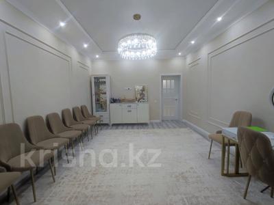 3-комнатная квартира · 130 м² · 5/6 этаж, мкр. Алтын орда за 37 млн ₸ в Актобе
