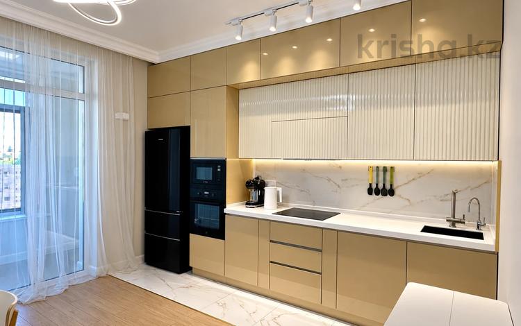 3-бөлмелі пәтер · 114.5 м² · 10/12 қабат, Туран 22/1, бағасы: 149 млн ₸ в Астане, Есильский р-н — фото 2