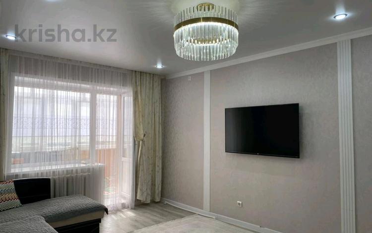 3-комнатная квартира, 88 м², 5/5 этаж, назарбаева 3/5 за 27.5 млн 〒 в Кокшетау — фото 2