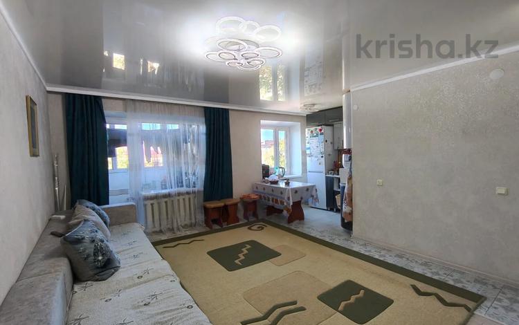 3-бөлмелі пәтер · 56 м² · 3/5 қабат, Карла Маркса 46, бағасы: 10.5 млн ₸ в Шахтинске — фото 2