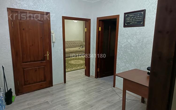 4-комнатная квартира · 86.4 м² · 10/10 этаж, мкр Юго-Восток, мкр Юго-Восток, мкр Степной 4 10 — Айза, баня Қаркаралы. за 28 млн ₸ в Караганде, Казыбек би р-н — фото 2