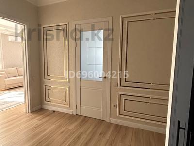 3-бөлмелі пәтер · 94 м² · 8/12 қабат, Толе би 61, бағасы: ~ 90 млн ₸ в Астане, Есильский р-н