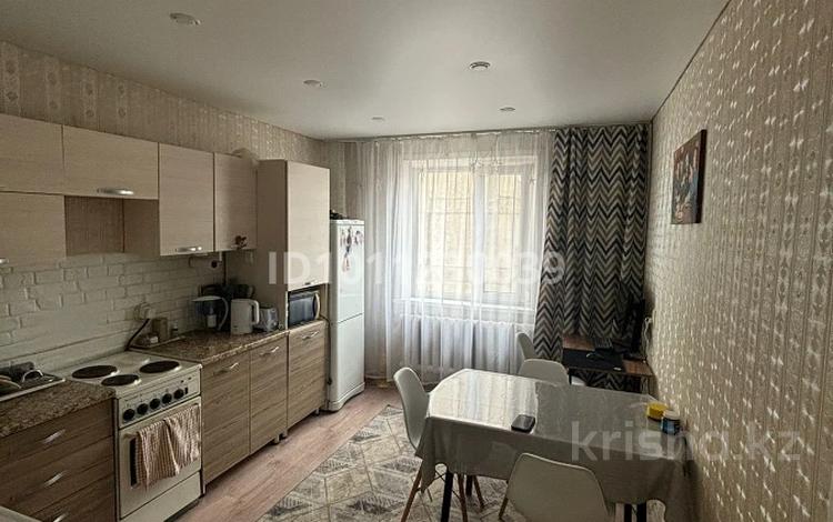 1-комнатная квартира · 38 м² · 4/10 этаж, Кудайбердиева 8 — Детская областная больница за 17 млн ₸ в Павлодаре — фото 4