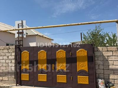 Отдельный дом · 4 комнаты · 130 м² · 8 сот., Бахыт 9 — 9 школа за 35 млн ₸ в Баскудуке