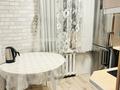 2-комнатная квартира · 100 м² · 9/9 этаж, мкр Новый Город, Нуркен Абдирова 25 184 за 150 000 ₸ в Караганде, Казыбек би р-н — фото 2