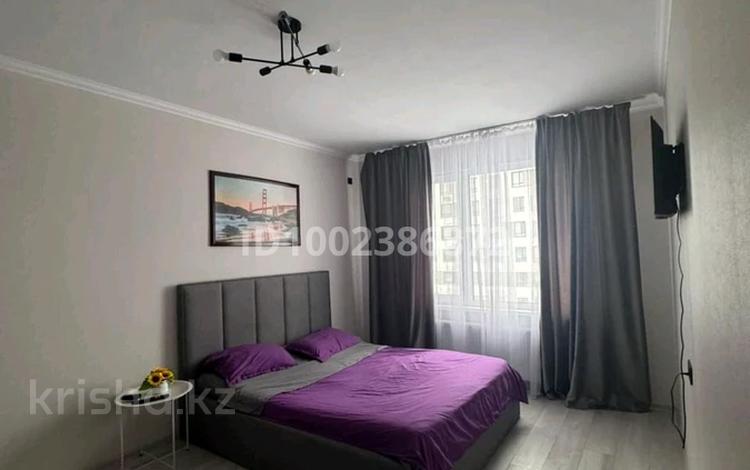 1-комнатная квартира · 40 м² · 14/16 этаж, Абикен Бектурова 11/1 — Туран-Сыганак за 15 000 ₸ в Астане, Нура р-н — фото 9