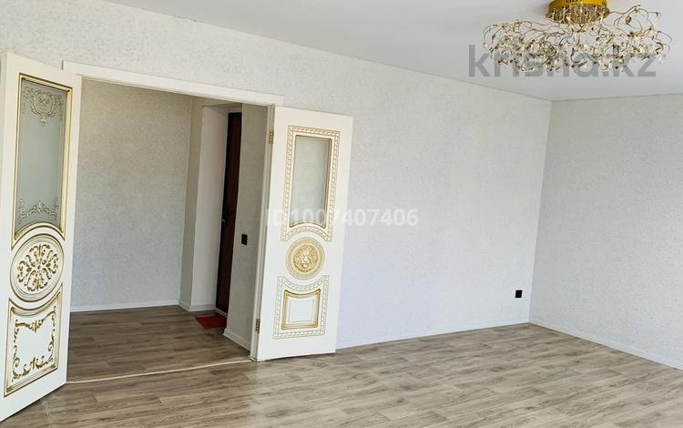 3-бөлмелі пәтер · 70 м² · 5/6 қабат, Рыскулбекова 4 — Абылайхана, бағасы: 28.2 млн ₸ в Астане, Алматы р-н — фото 5