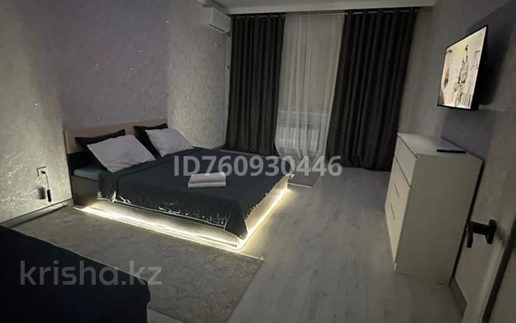 1-бөлмелі пәтер · 47 м², 19-ш/а. 29, бағасы: 2 500 ₸ в Актау, 19-й мкр — фото 3