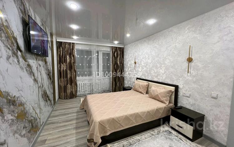 1-комнатная квартира · 40 м² · 8/10 этаж, мкр 11 за 2 000 ₸ в Актобе — фото 2