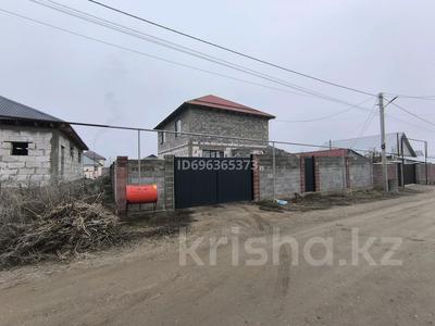 Отдельный дом · 7 комнат · 200 м² · 6 сот., Курмангазы 37 за 40 млн 〒 в Карабулаке (п.Ключи)