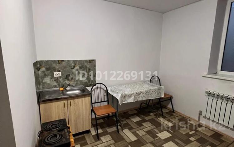 1 комната · 20 м² · 2/2 этаж, мкр Тастак-2, Циолковского 19 — Бекетова 9 за 100 000 ₸ в Алматы, Алмалинский р-н — фото 2