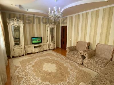 Отдельный дом • 6 комнат • 203.7 м² • 12 сот., Сабыра Кагазова 9 за 72 млн 〒 в Атырау