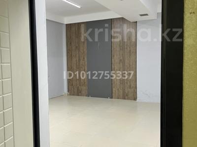 Еркін · 41 м², бағасы: 150 000 ₸ в Актау, 17-й мкр