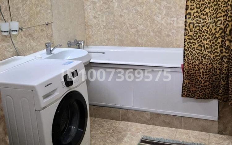 1-комнатная квартира · 49 м² · 3/9 этаж, Абая 18 — Абая за 11 000 ₸ в Астане, Сарыарка р-н — фото 2