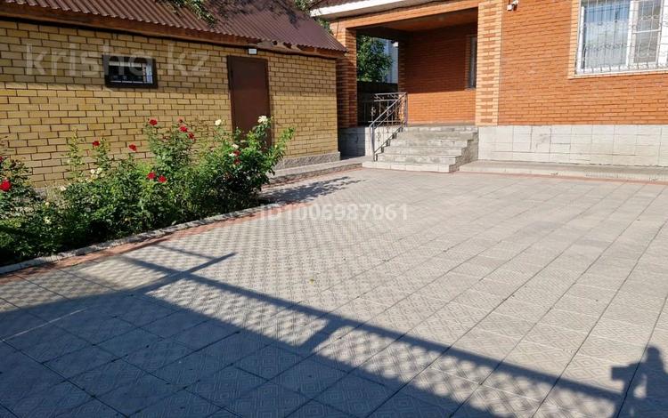 Жеке үй · 5 бөлме · 143 м² · 10 жүзд., Пр. Сатпаева 27/4 — Байбачина, бағасы: 100 млн ₸ в Усть-Каменогорске — фото 3