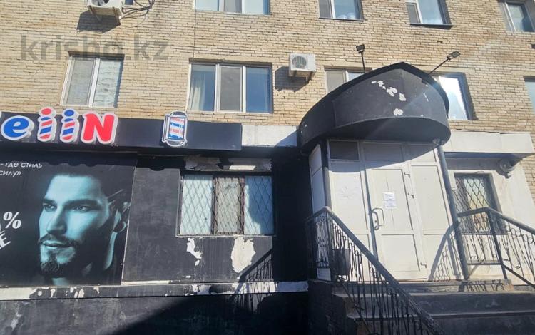Кеңселер, дүкендер мен бутиктер, қоғамдық тамақтану орны, сұлулық салондары, медорталықтар мен дәріханалар, білім орталықтары · 62.8 м², бағасы: 14 млн ₸ в Атырау — фото 3