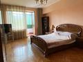2-комнатная квартира · 67 м² · 5/5 этаж, Аль-Фараби 63 — ул. Зеин Шашки пересечение Аль Фараби за 300 000 ₸ в Алматы, Бостандыкский р-н