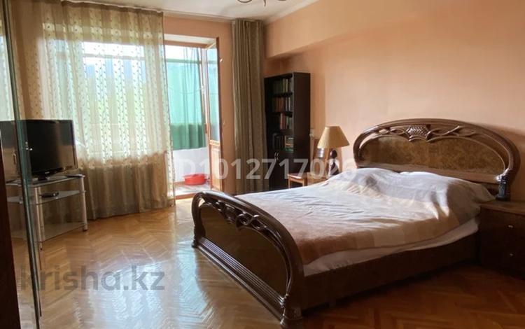 2-комнатная квартира · 67 м² · 5/5 этаж, Аль-Фараби 63 — ул. Зеин Шашки пересечение Аль Фараби за 300 000 ₸ в Алматы, Бостандыкский р-н — фото 2