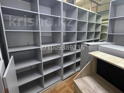 Дүкендер мен бутиктер · 15 м², бағасы: 3.9 млн ₸ в Актобе, жилой массив Юго-Запад-1
