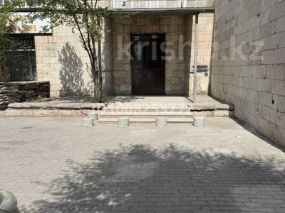 Свободное назначение, офисы, магазины и бутики, склады, общепит, салоны красоты, медцентры и аптеки, образование, развлечения · 320 м² за 150 млн ₸ в Караганде, Казыбек би р-н