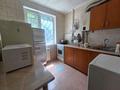 2-бөлмелі пәтер · 42 м² · 3/5 қабат, ул Момышулы 15, бағасы: 130 000 ₸ в Шымкенте — фото 4