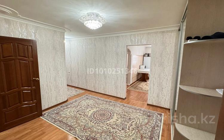 5-комнатная квартира · 156 м² · 1/9 этаж, мкр 12 за 51 млн 〒 в Актобе — фото 2