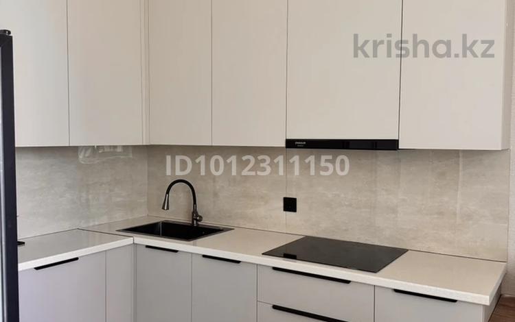 2-комнатная квартира · 62.3 м² · 5/7 этаж, ул. Алимхана Ермекова 1/1 за 380 000 ₸ в Астане, Есильский р-н — фото 2