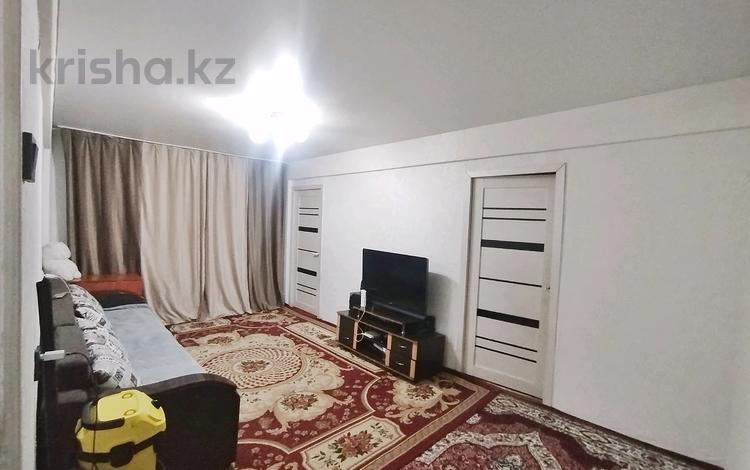 3-комнатная квартира · 50 м² · 1/5 этаж, Казахстан 98/1 за 17.9 млн 〒 в Усть-Каменогорске — фото 12