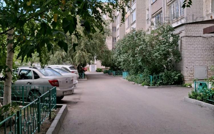 1-бөлмелі пәтер · 40 м² · 2/5 қабат, К.Мухамедханова 33 — Напротив Цума, Сквер Победы, бағасы: 22 млн ₸ в Семее — фото 3