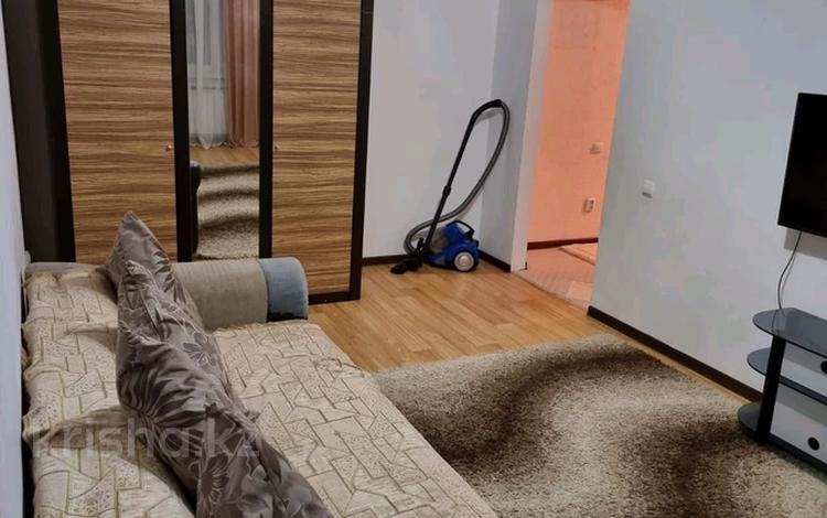 2-комнатная квартира · 44 м² · 2/5 этаж, 3микр 18 за 160 000 ₸ в Конаеве — фото 2