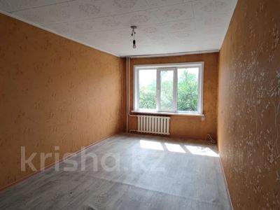 Продажа квартир в Восточно-Казахстанской обл.: 2-комнатная квартира · 50.4 м² · 1/5 этаж, Машиностроителей 2 за 14.3 млн 〒 2-комнатная квартира · 50.4 м² · 1/5 этаж, Машиностроителей 2 за 14.3 млн 〒 в Усть-Каменогорске