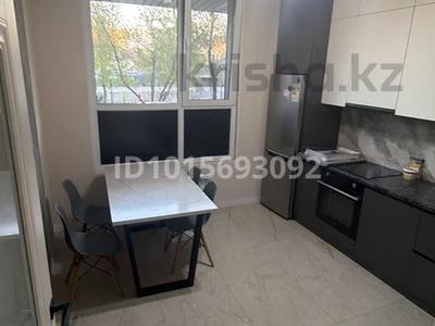 2-бөлмелі пәтер · 45 м² · 1/12 қабат, Тастақ-1 ш/а., Райымбека 348/1 к1-7 — Район а/в Сайран, Райымбек-Емцова, бағасы: 350 000 ₸ в Алматы, Ауэзовский р-н