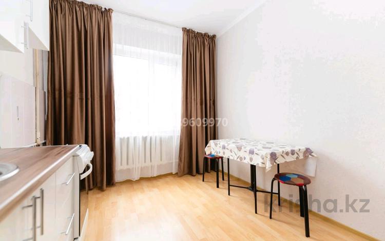 1-комнатная квартира · 40 м² · 4/8 этаж, мкр Орбита-3 13 — Торайгырова угол Мустафина за 250 000 ₸ в Алматы, Бостандыкский р-н — фото 2