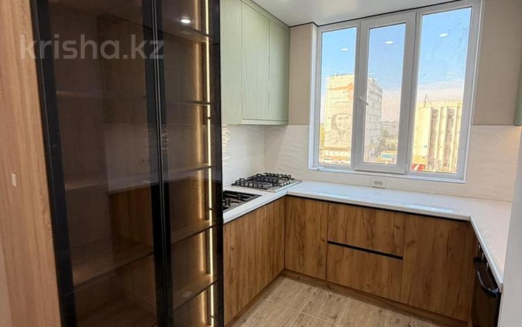2-бөлмелі пәтер · 56.8 м² · 4/5 қабат, 7-й мкр. 12, бағасы: 22.6 млн ₸ в Актау, 18-й мкр  — фото 2